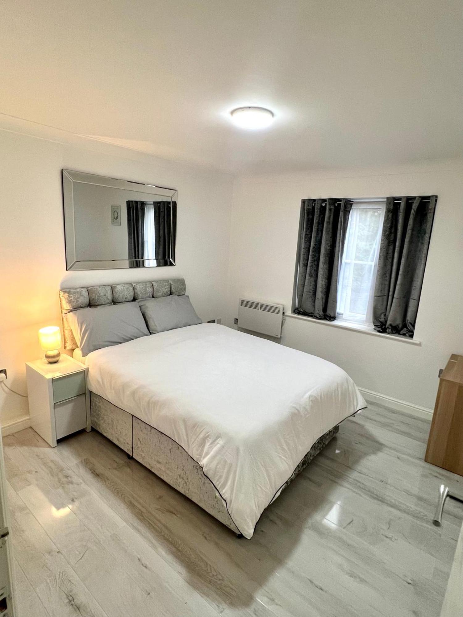 Royallodge London Kültér fotó